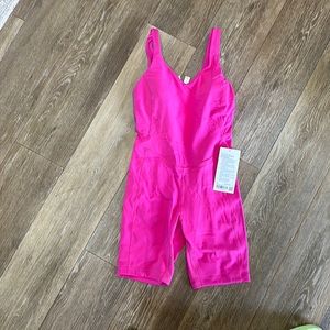 NWT Authentic LULULEMON Allign Bodysuit 8”